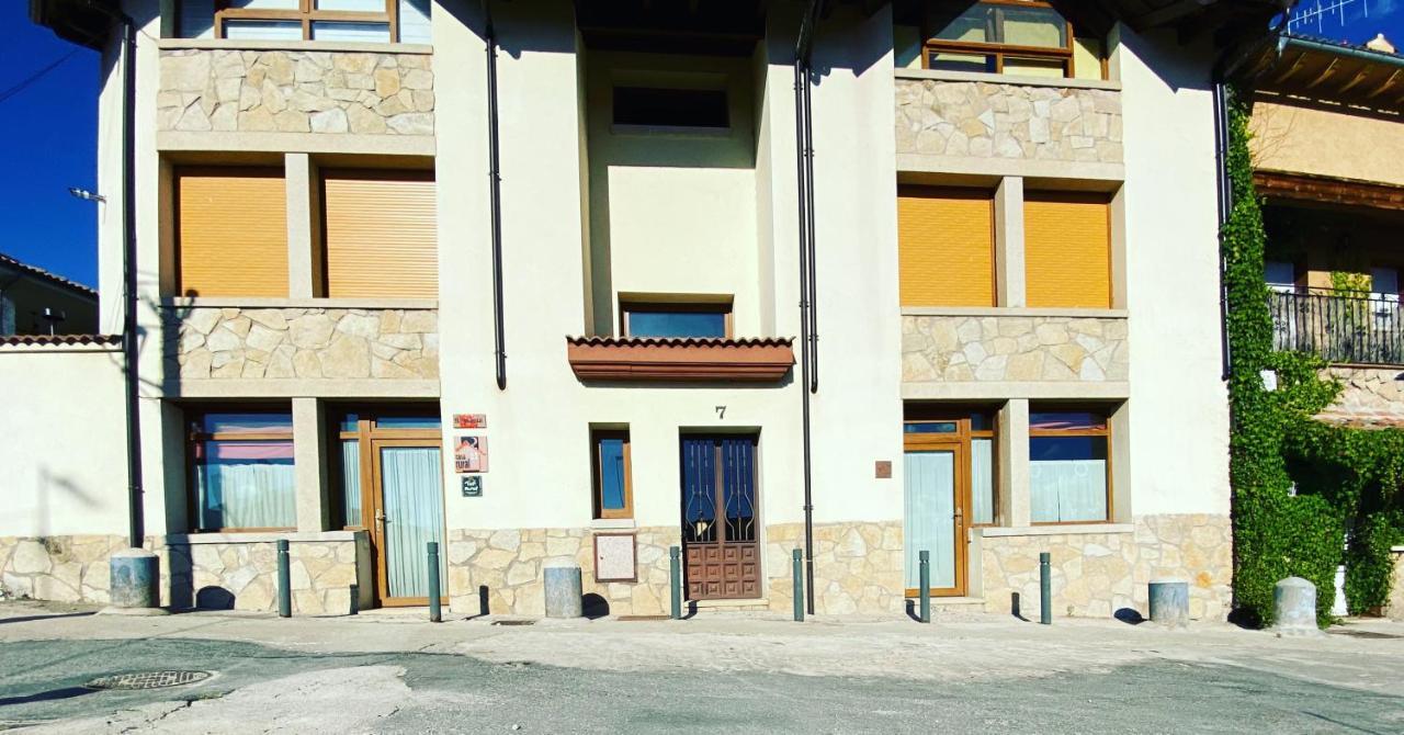 El Plantio I Y II - Apartamentos Turisticos Hoyos del Espino Buitenkant foto