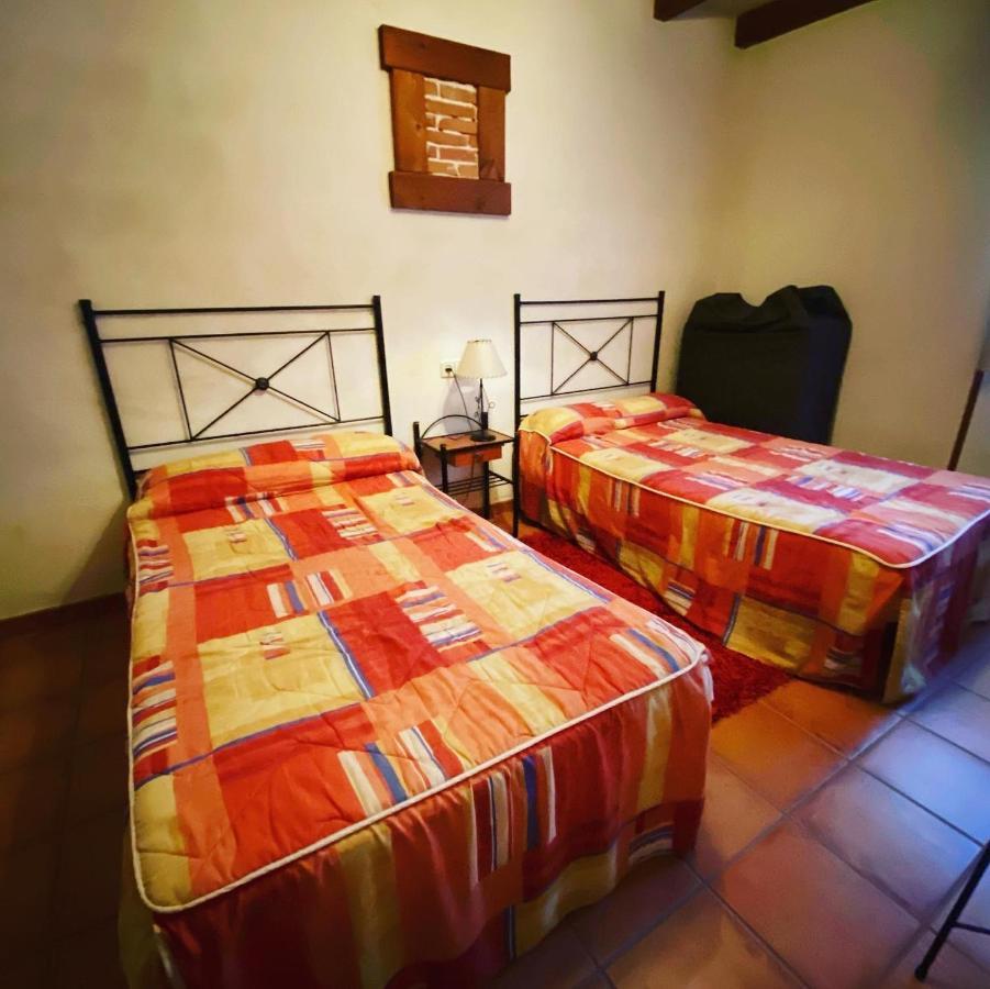El Plantio I Y II - Apartamentos Turisticos Hoyos del Espino Buitenkant foto